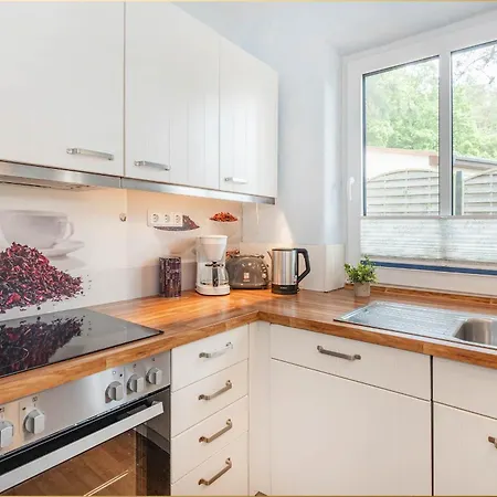 Dom wakacyjny Waldsiedlung Dhh Waldhaus 5 *